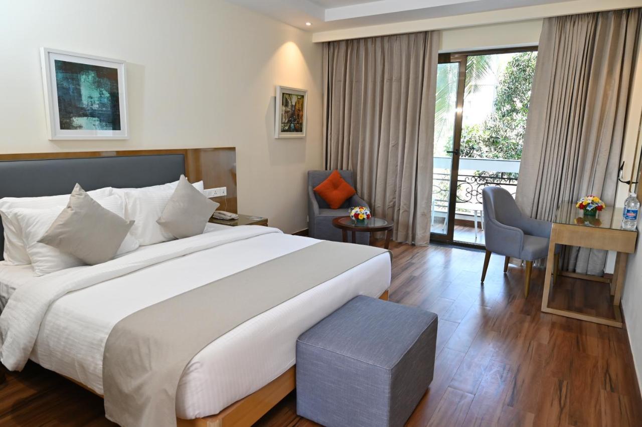Resort The Lohias, Goa Candolim Zewnętrze zdjęcie